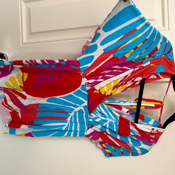 Rampage Lightweight Bright Color Back Tied Top (S) - Picture 3 of 4